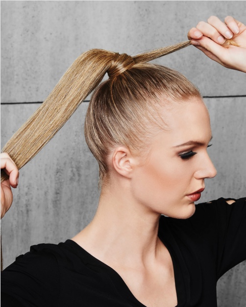 User-approved wrap-around styling step around the ponytail base